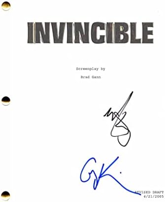 Greg Kinnear e Mark Wahlberg assinou o autógrafo Invincible Script Full Movie - estrelado por Mark Wahlberg como Vince