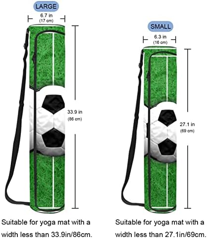 Bolsa de tapete de ioga, bola de futebol de renderização em 3D no campo de futebol Exercício de ioga transportadora de tapete full-zip