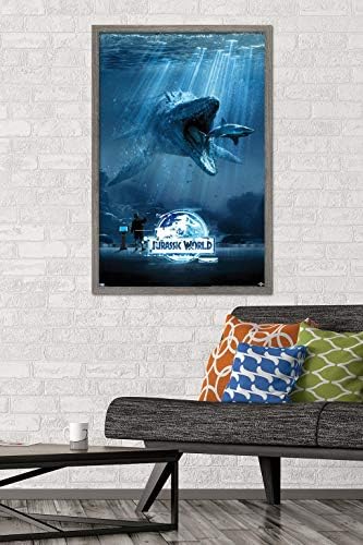 Trends International Jurassic World - Water Wall Poster, 22.375 x 34, versão emoldurada de Barnwood